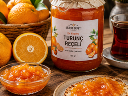 Turunç Reçeli Nasıl Yenir? Kahvaltıdan Tatlılara Turunç Reçeli Kullanım Önerileri