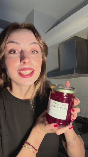 Ev Yapımı Çilek Reçeli - 780 Gr videosu